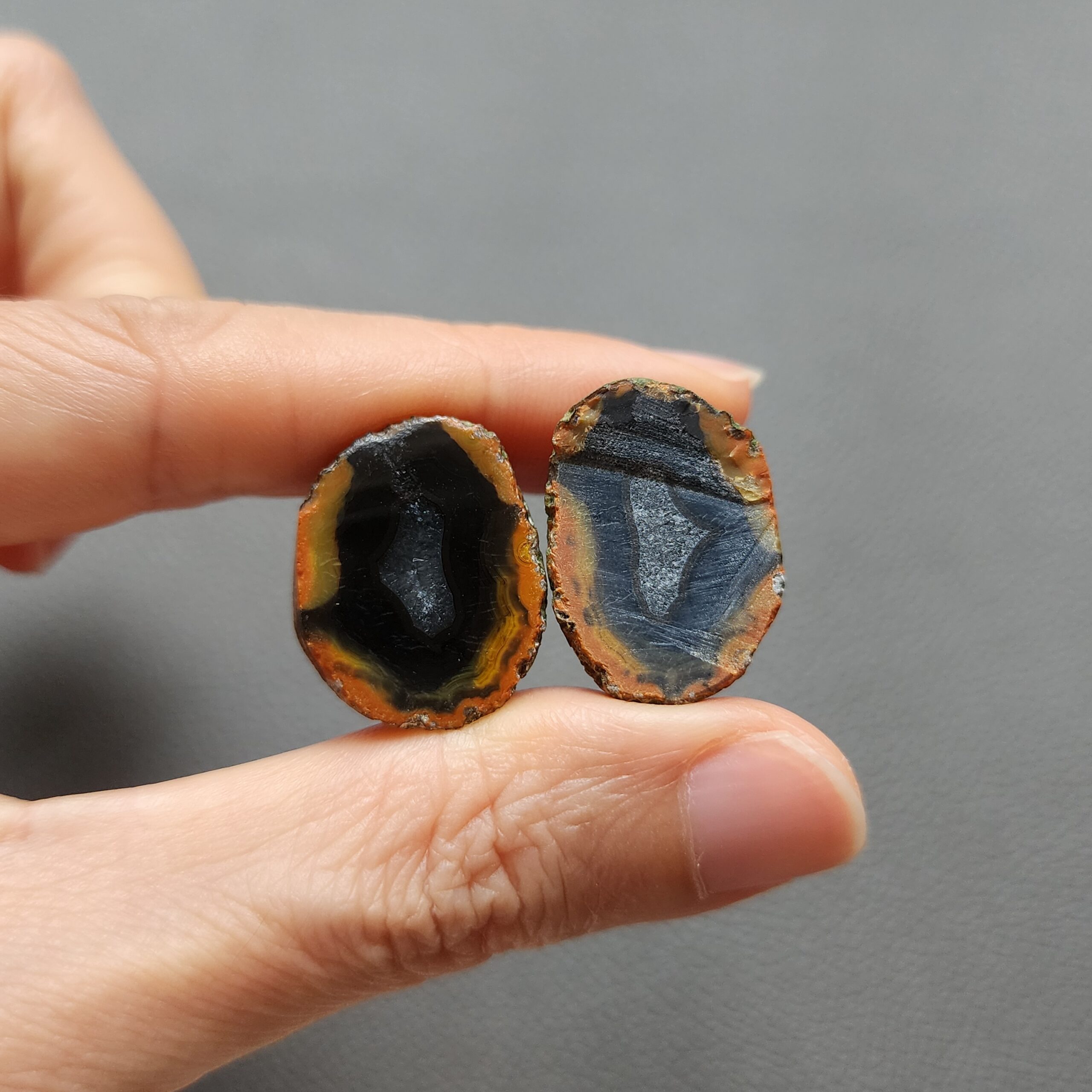 20260423_140840 Zhanguo Red Agate Pair Stone ZR001