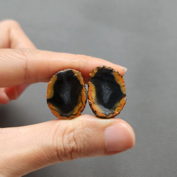 20260423_140907 Zhanguo Red Agate Pair Stone ZR001