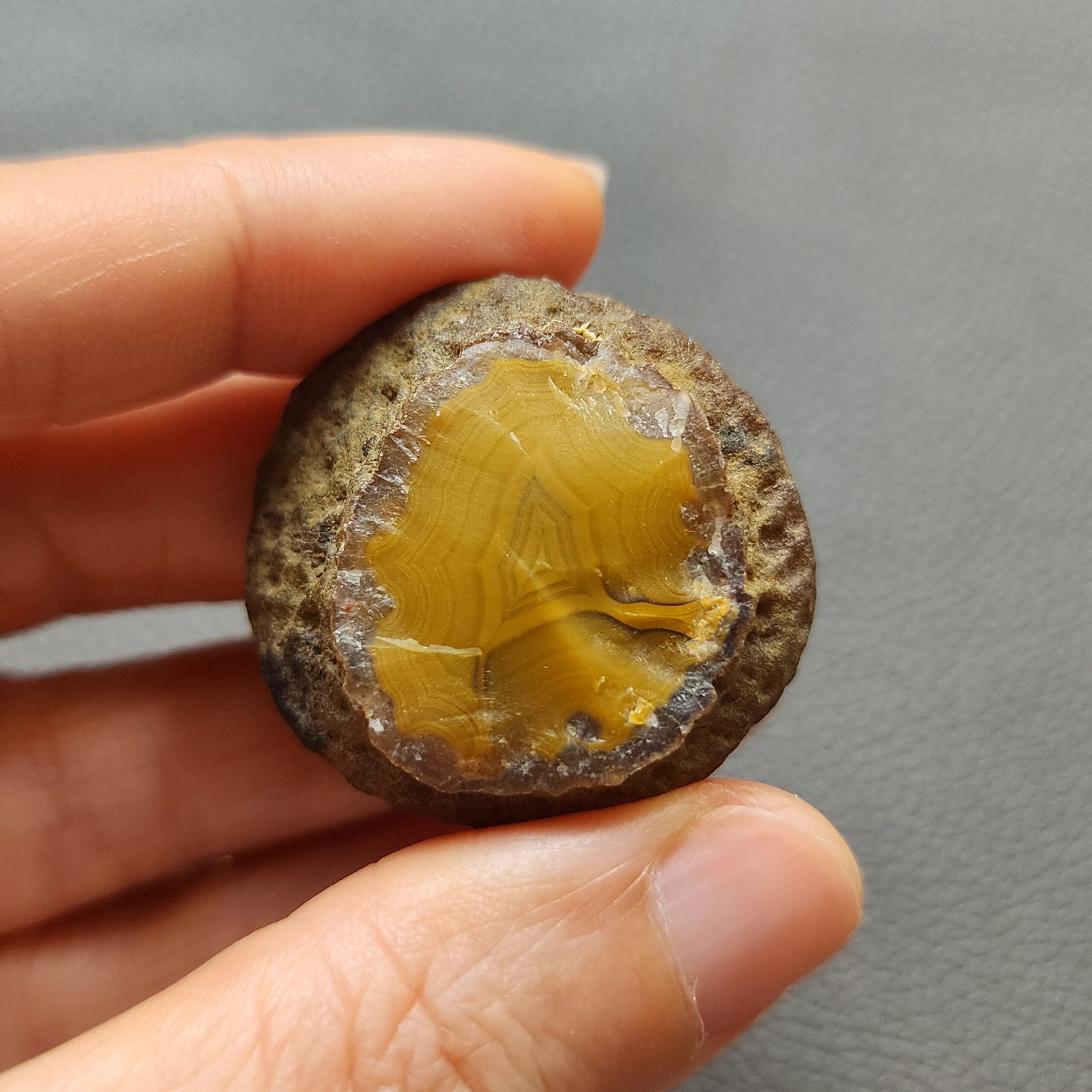 20260423_142928 Zhanguo Red Agate Stone (unpolished) ZR004