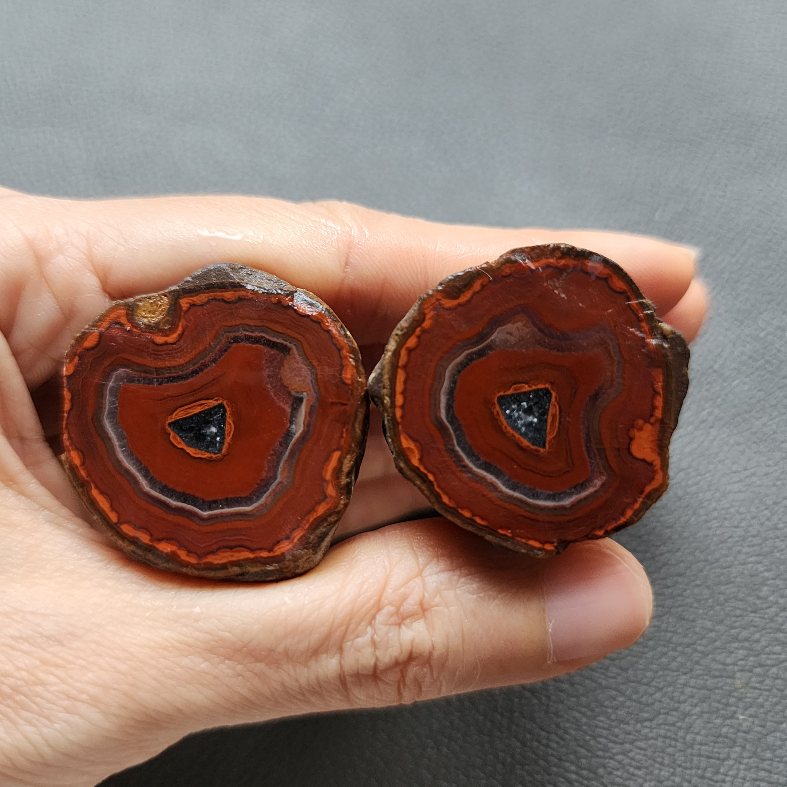20260423_144418 Zhanguo Red Agate Pair Stone (unpolished) ZR009