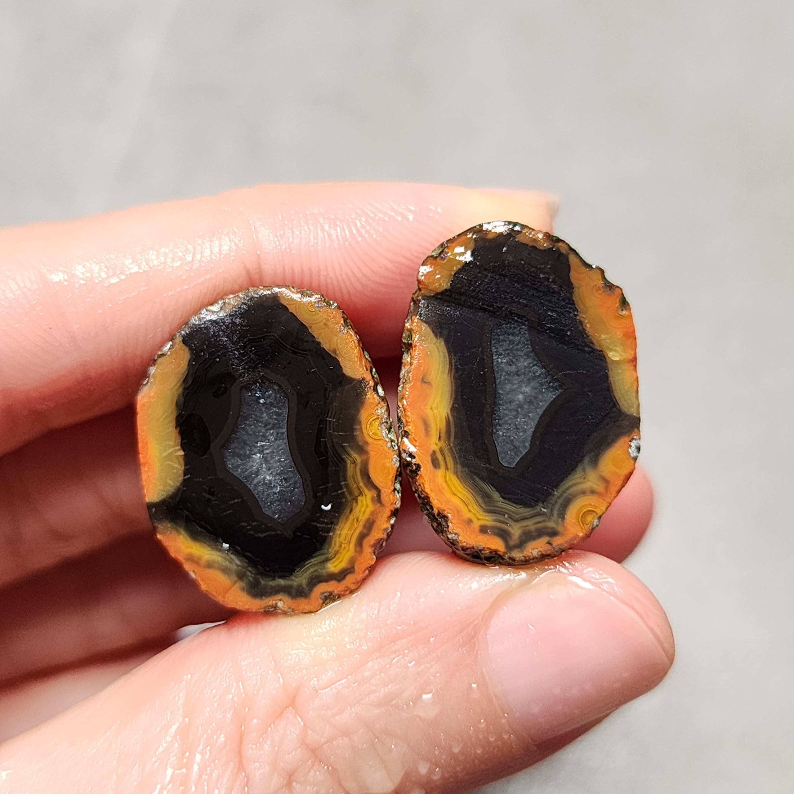 20260425_152857 Zhanguo Red Agate Pair Stone ZR001