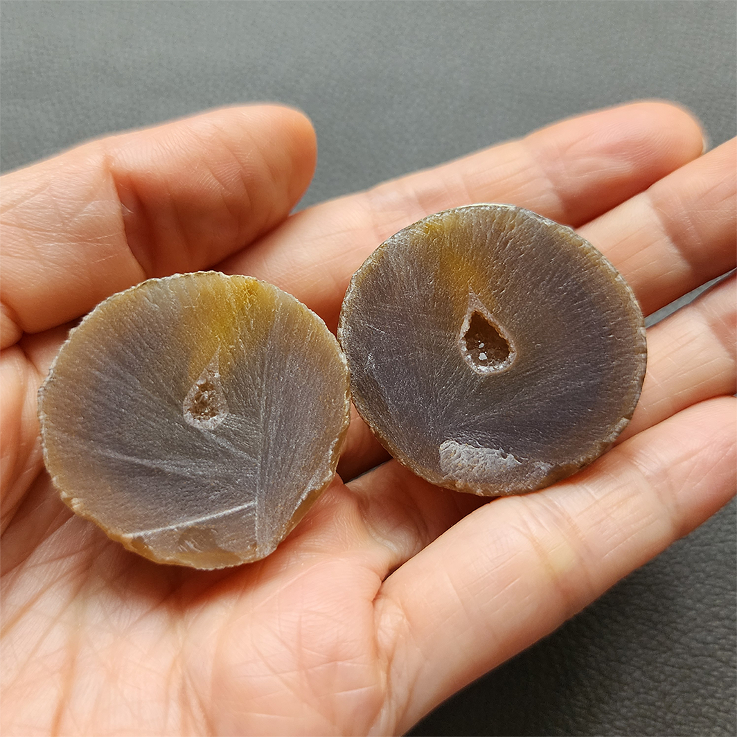 Zhanguo Red Agate Pair Stone (unpolished) ZR005