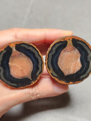20260425_154335 Zhanguo Red Agate Pair Stone (unpolished) ZR019