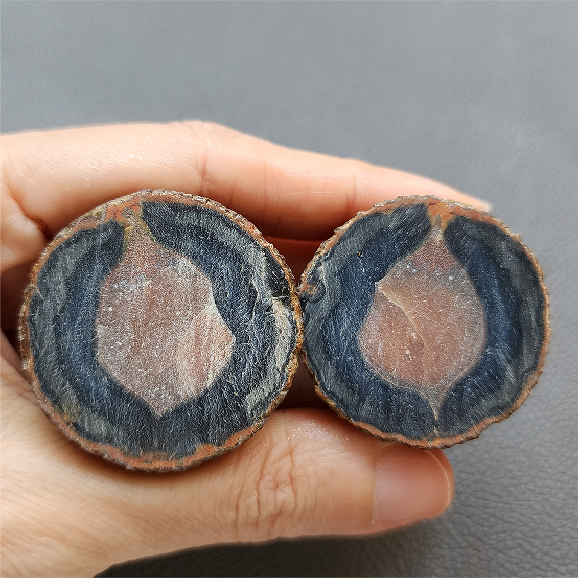 Zhanguo Red Agate Pair Stone (unpolished) ZR019