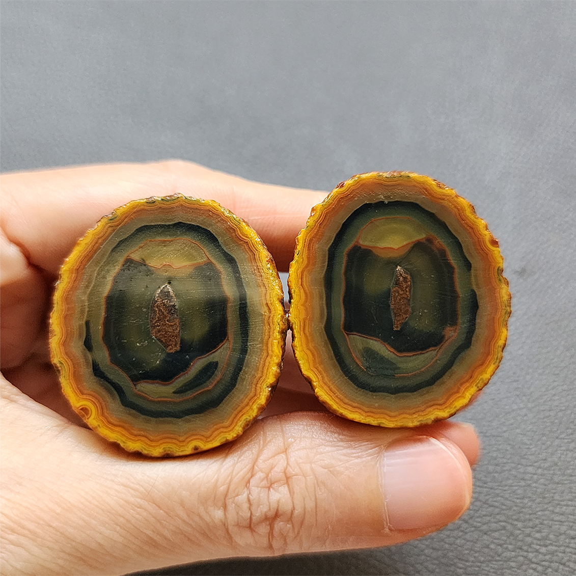 Zhanguo Red Agate Pair Stone (unpolished) ZR016