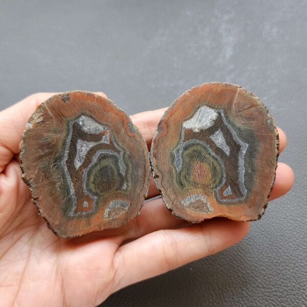 20260426_115441 Zhanguo Red Agate Pair Stone (unpolished) ZR031