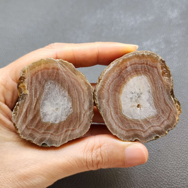 20260426_115914 Zhanguo Red Agate Stone (unpolished) ZR051