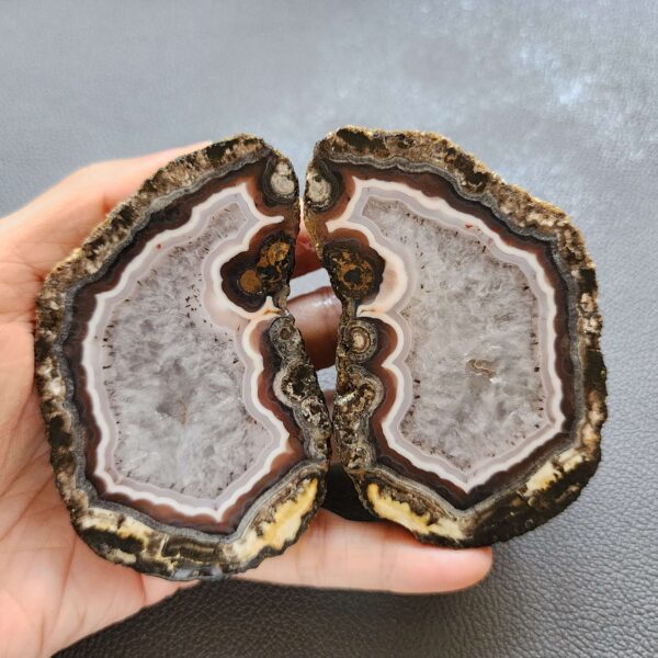 Zhanguo Red Agate Pair Stone (unpolished) ZR036