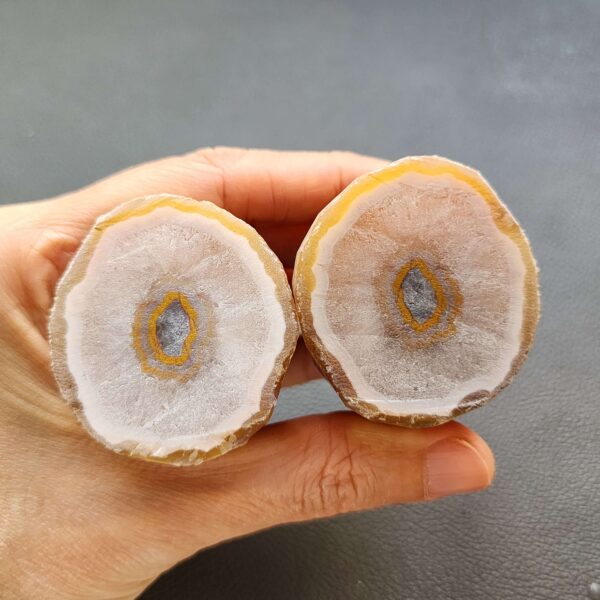 Zhanguo Red Agate Pair Stone (unpolished) ZR042