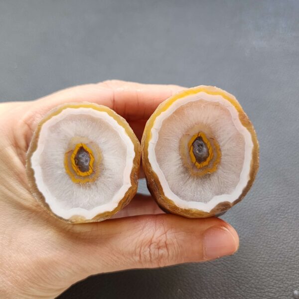 Zhanguo Red Agate Pair Stone (unpolished) ZR042