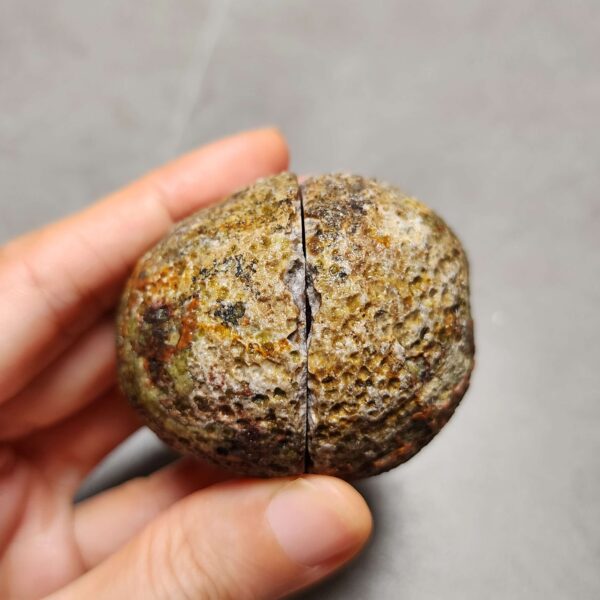 Zhanguo Red Agate Pair Stone (unpolished) ZR038