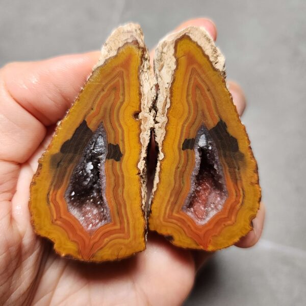 Zhanguo Red Agate Pair Stone (unpolished) ZR025