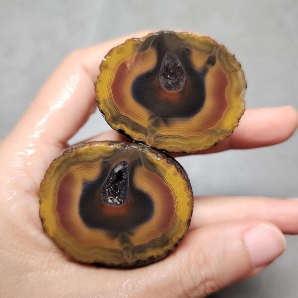 Zhanguo Red Agate Pair Stone (unpolished) ZR044