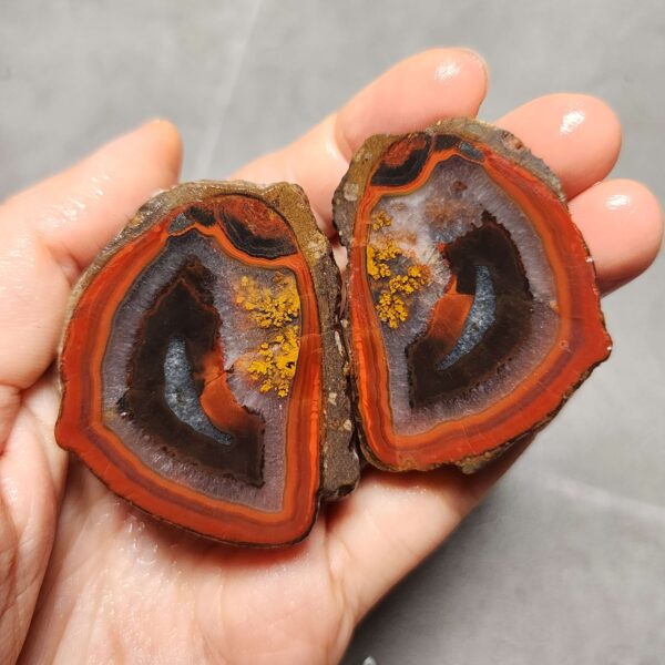 Zhanguo Red Agate Stone (unpolished) ZR029