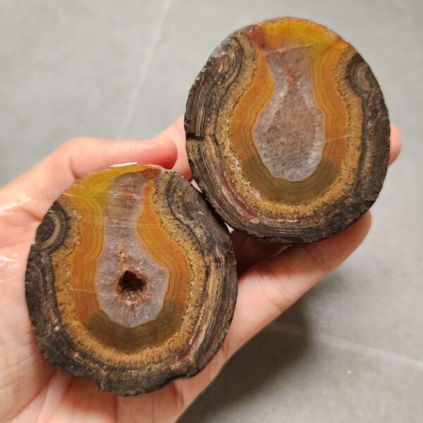 20260711_171808 Zhanguo Red Agate Pair Stone (unpolished) ZR057
