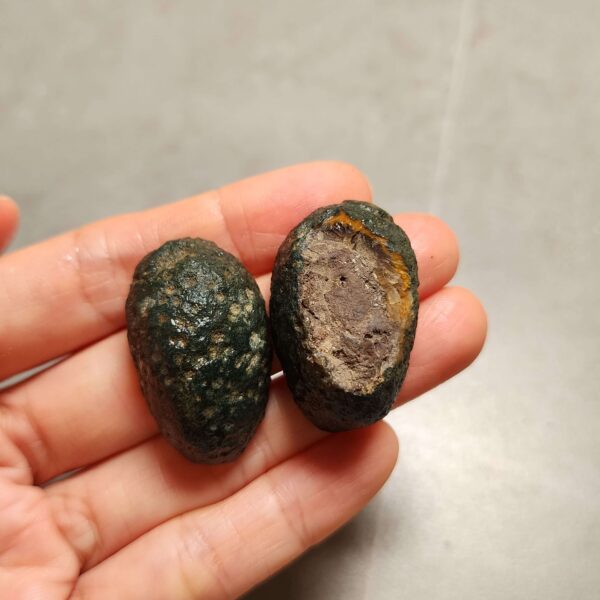 Zhanguo Red Agate Pair Stone (unpolished) ZR062