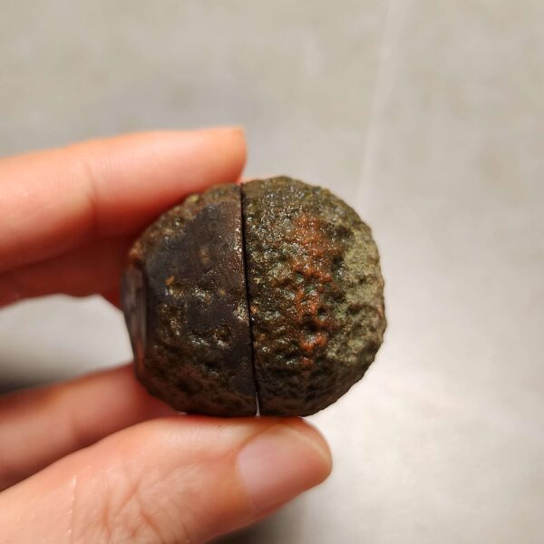 Zhanguo Red Agate Pair Stone (unpolished) ZR066