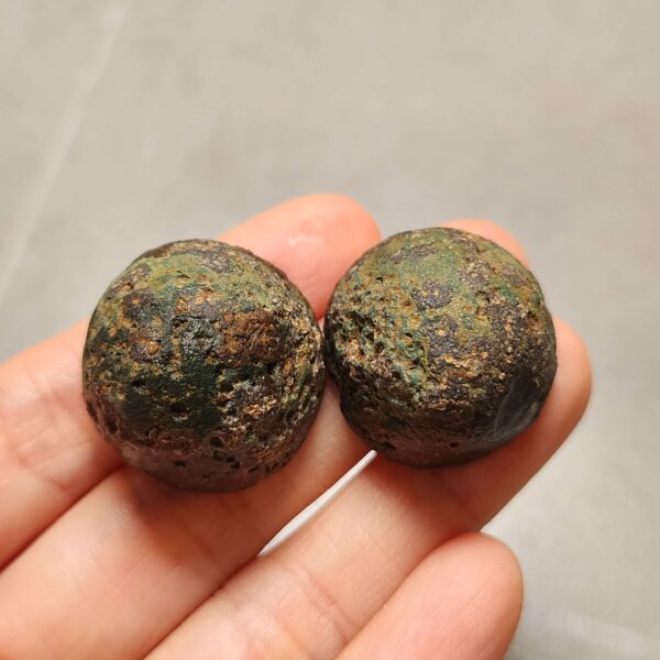 Zhanguo Red Agate Pair Stone (unpolished) ZR070