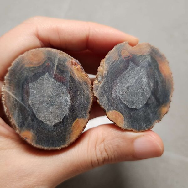 20260725_164139 Zhanguo Red Agate Pair Stone (unpolished) ZR074