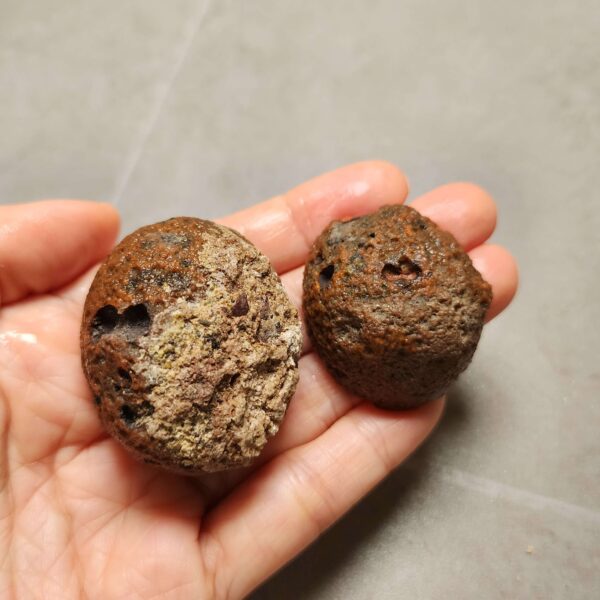 20260725_164341 Zhanguo Red Agate Pair Stone (unpolished) ZR074