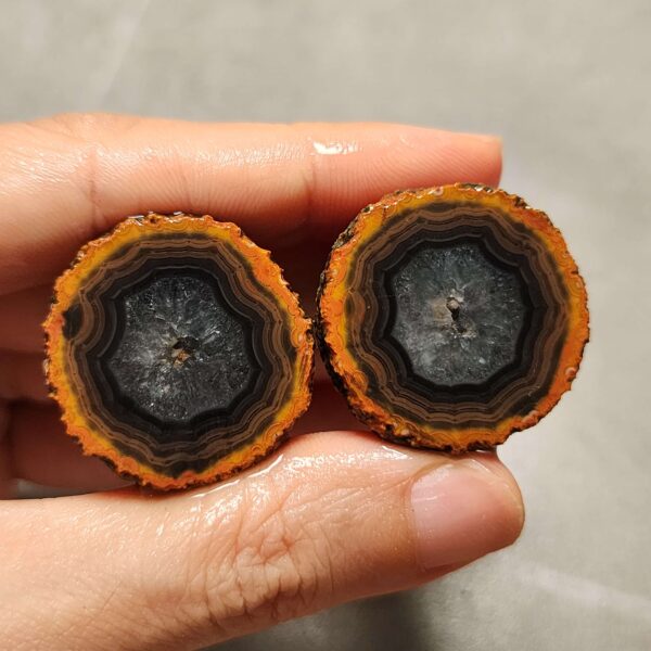 20260725_165202 Zhanguo Red Agate Pair Stone (unpolished) ZR076