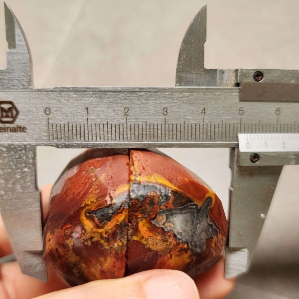 Zhanguo Red Agate Pair Stone (unpolished) ZR086